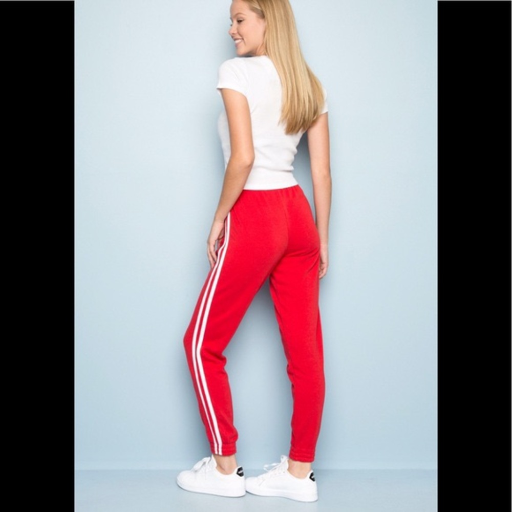Brandy Mellville red stripe | John Galt sweatpants
